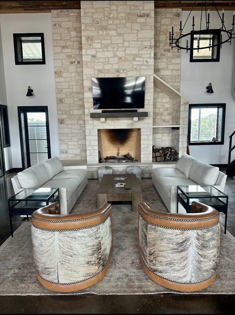 salinas living room - Ranch & Co Interiors