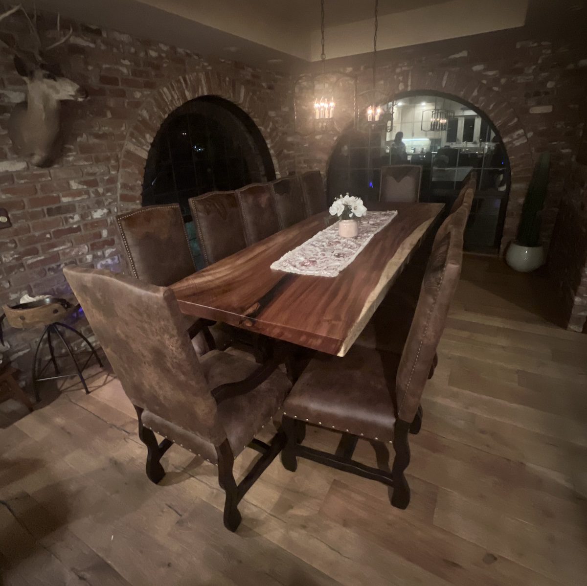The Grand Island Live Edge Dining Table - Ranch & Co Interiors