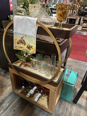 Wine / Champagne- Saddle & Spark Station